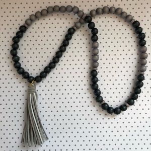 NWT Navy & silver long beaded tassel necklace